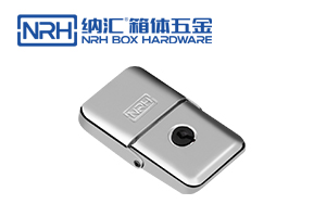 工具箱廂扣的厚度是多少？